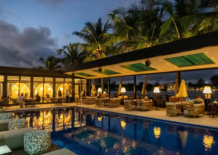 Maroko Bayshore Suites